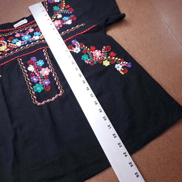 YZXDORWJ Top Women M Black Floral Embroidered Round Neck Boho Coquette Peasant - Picture 8 of 8